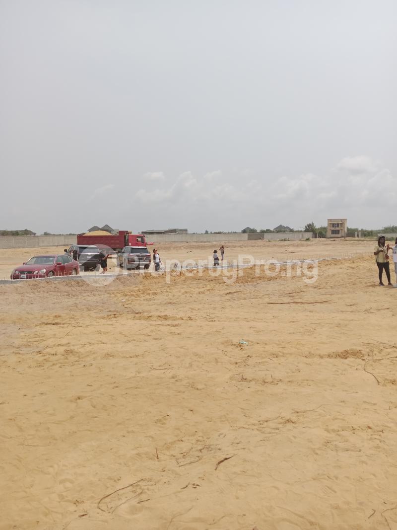 Land for sale Bolorunpelu Lekki Epe Expressway Ibeju-Lekki Lagos - 0