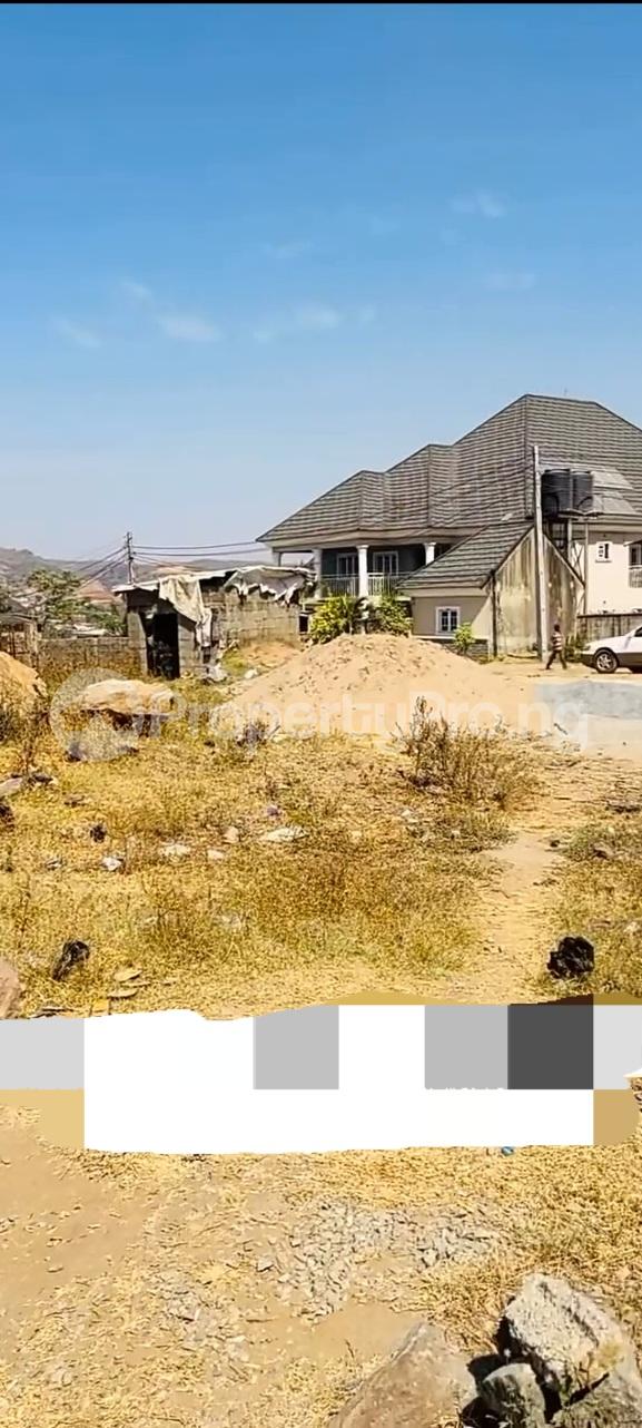 Land for sale Works & Housing Estate, Gwarinpa. ( Video Of The Land Is Attached) Gwarinpa Abuja