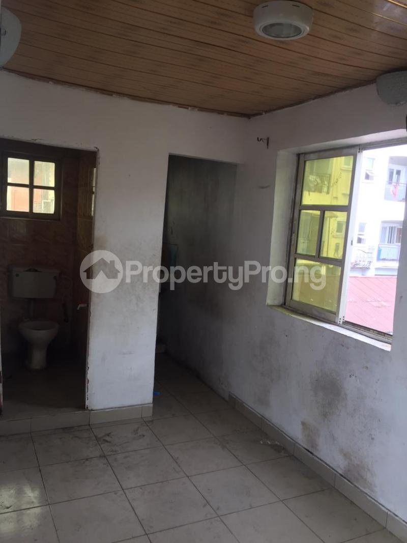 1 bedroom Flat / Apartment for rent Shomolu Close To Onipan Shomolu Shomolu Lagos