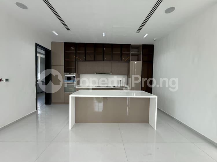5 bedroom House for sale Ikoyi Lagos