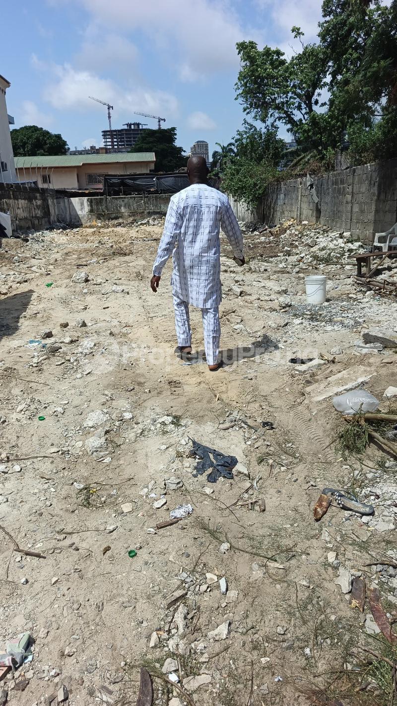 Commercial Property for rent Opposite Kmpg Victoria Island Lagos