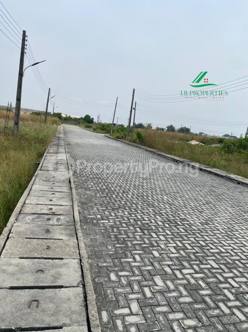 Land for sale Ogumbo Road Ogombo Ajah Lagos