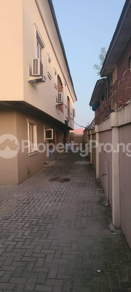 2 bedroom Flat / Apartment for rent Off Mayaki Street Oworo Oworonshoki Gbagada Lagos - 3