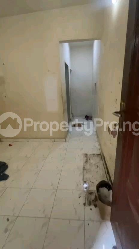 Flat / Apartment for rent Off Market Street Shomolu Lagos
