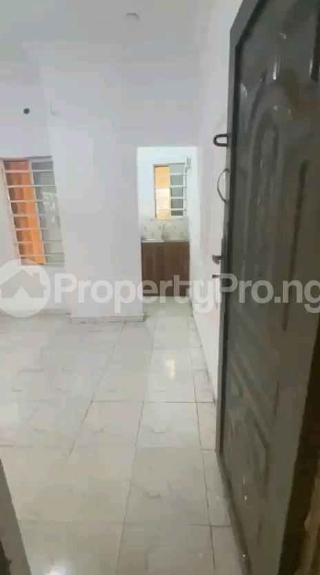 1 bedroom Flat / Apartment for rent Off Pedro Road Shomolu Lagos