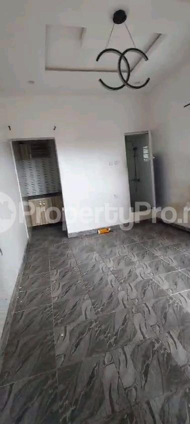 Flat / Apartment for rent Off Pedro Road Shomolu Lagos