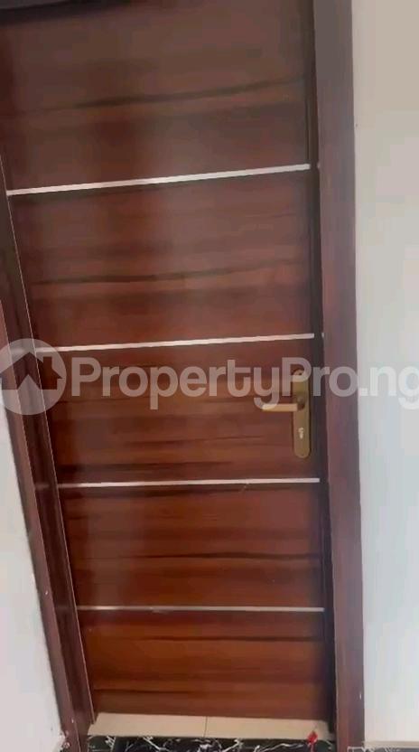 1 bedroom Flat / Apartment for rent Off Market Street, Shomolu Shomolu Shomolu Lagos