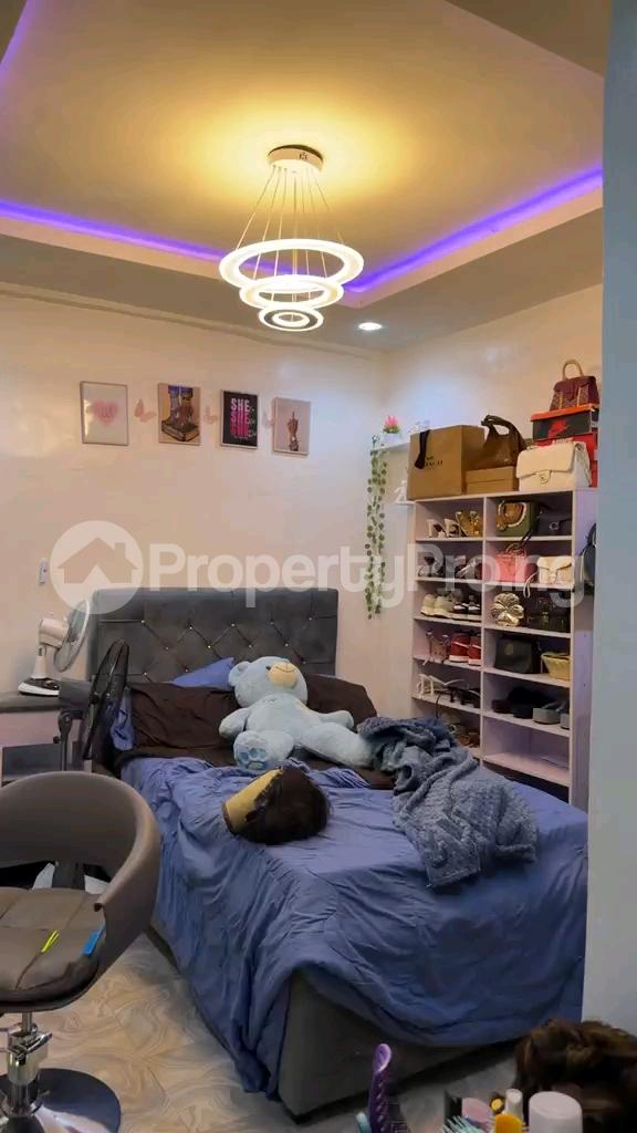 Flat / Apartment for rent Off Market Street Shomolu Lagos
