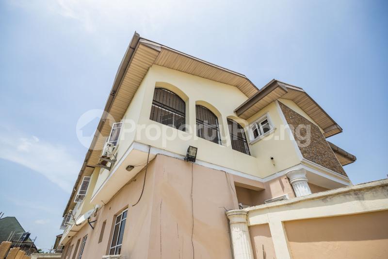 3 bedroom House for sale ... Millenuim/UPS Gbagada Lagos