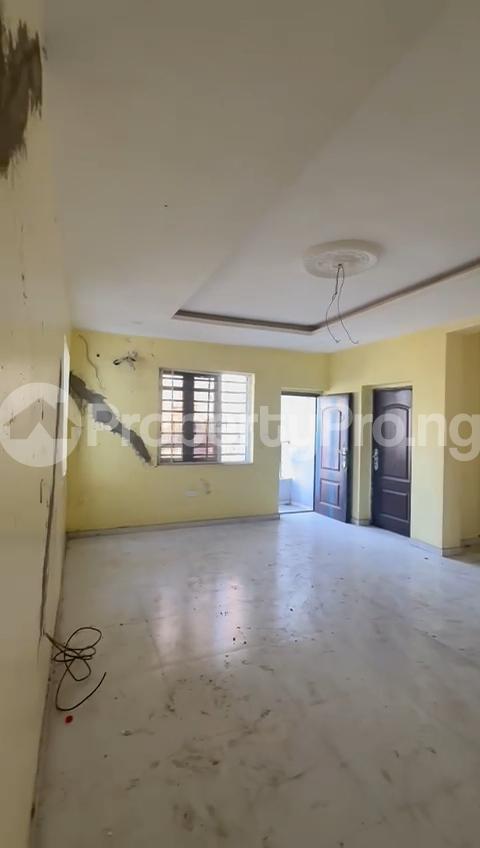 2 bedroom Flat / Apartment for rent Surulere Lagos