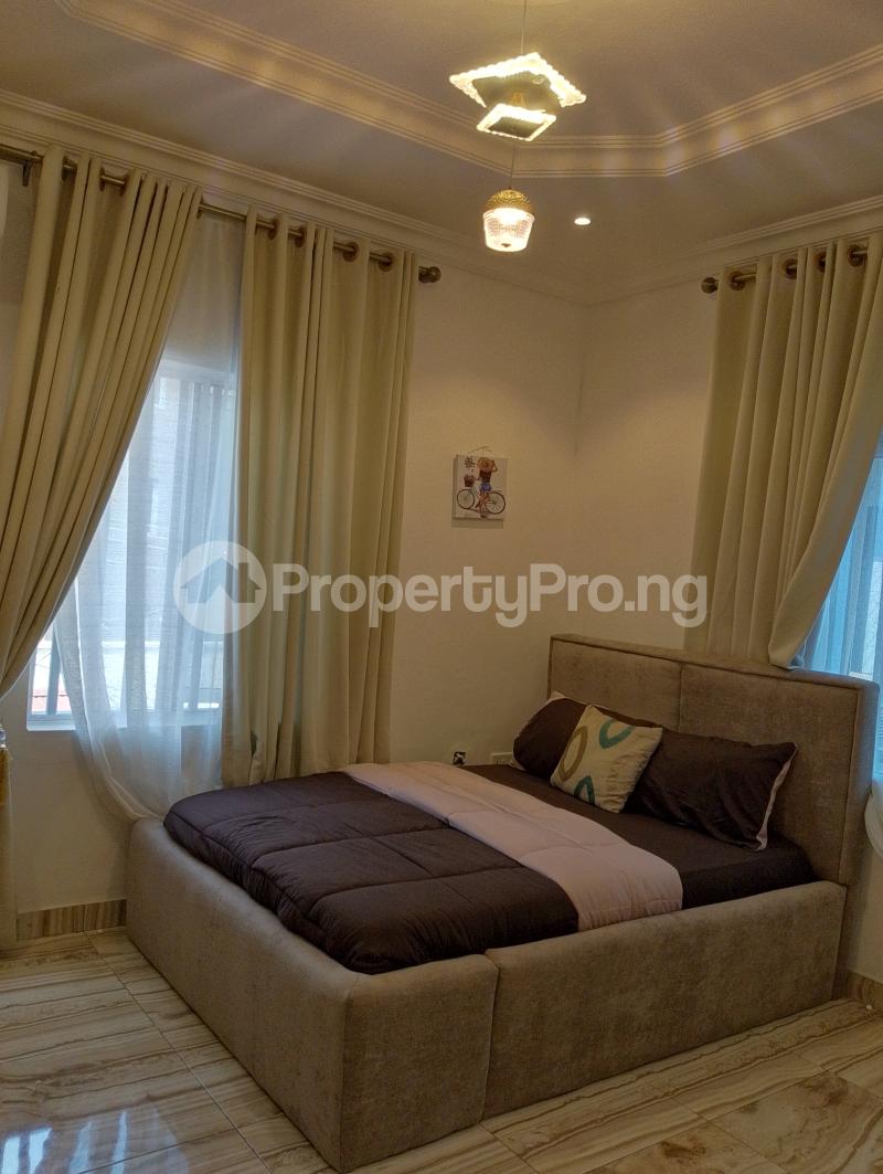1 bedroom Flat / Apartment for shortlet Muritala Eletu Street, Osapa london Lekki Lagos