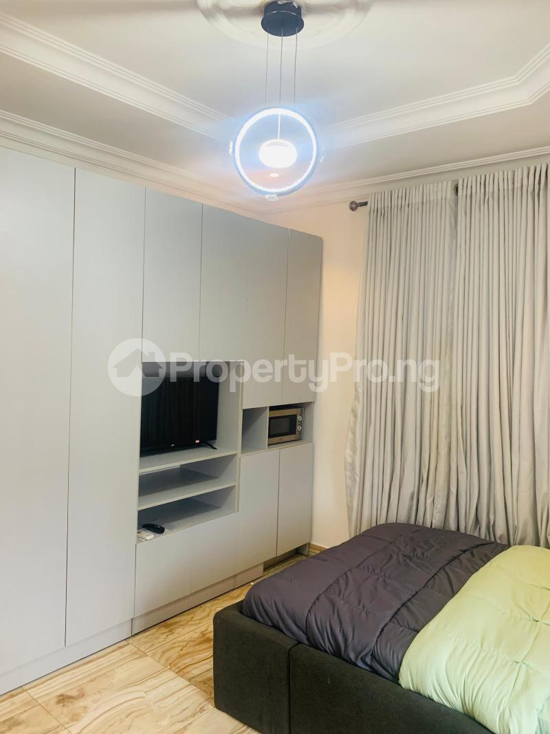 1 bedroom Flat / Apartment for shortlet Muritala Eletu Way Osapa london Lekki Lagos