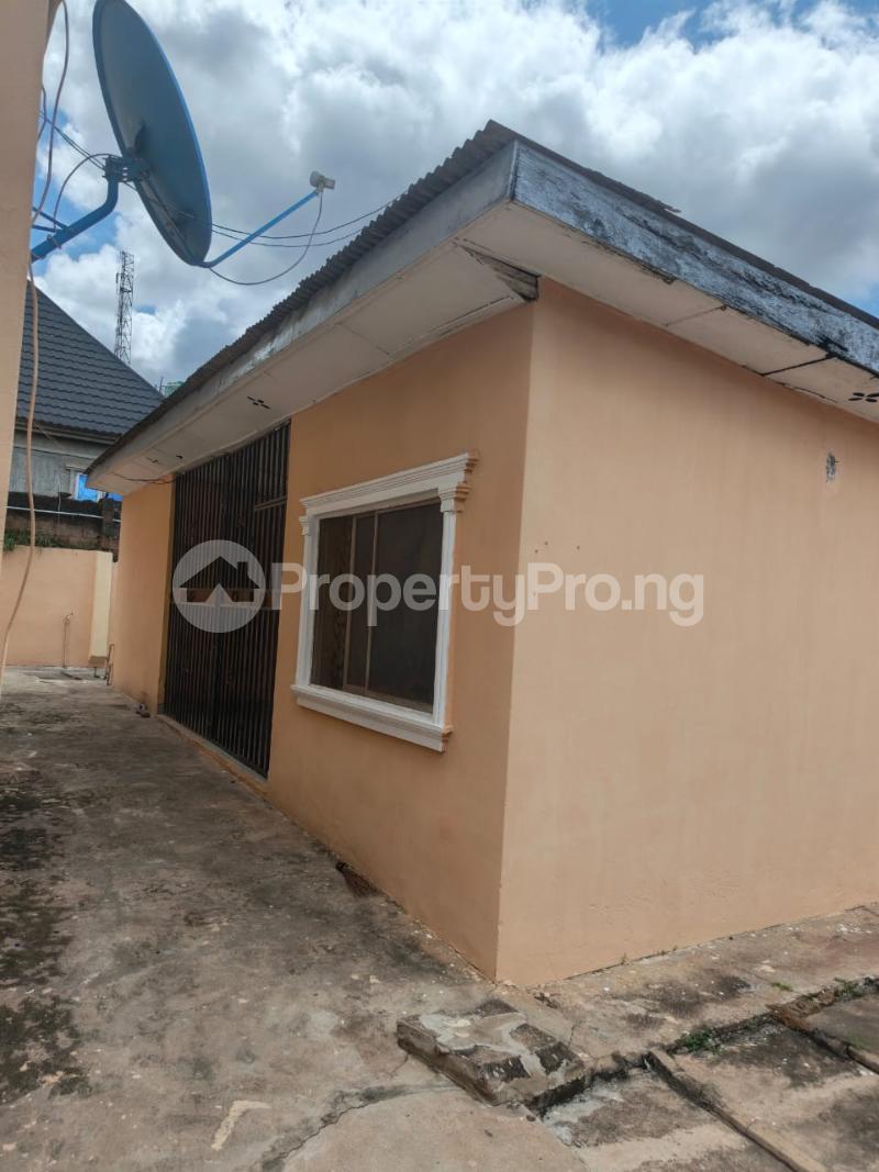 Flat / Apartment for sale Adewolu Street Off Bello Layout Felele Challenge Ibadan Felele Ibadan Oyo