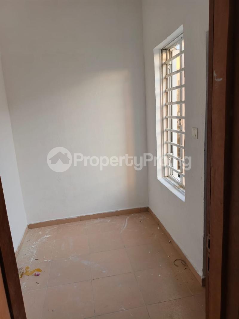 1 bedroom Flat / Apartment for rent Along Mobil Road Ilaje Ajah Lagos