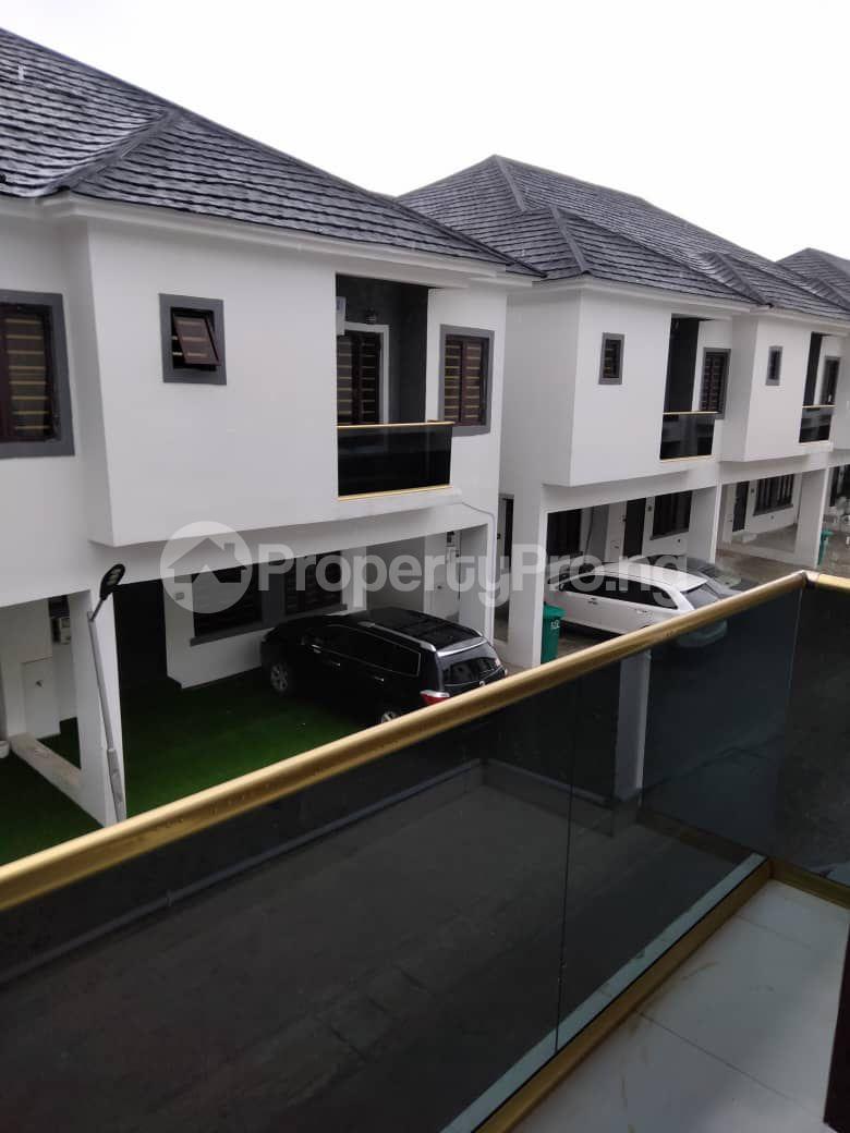 Flat / Apartment for rent Victoria Bay Estate Orchid Road Eleganza Bus Stop, Phase 2 Lekki Lagos