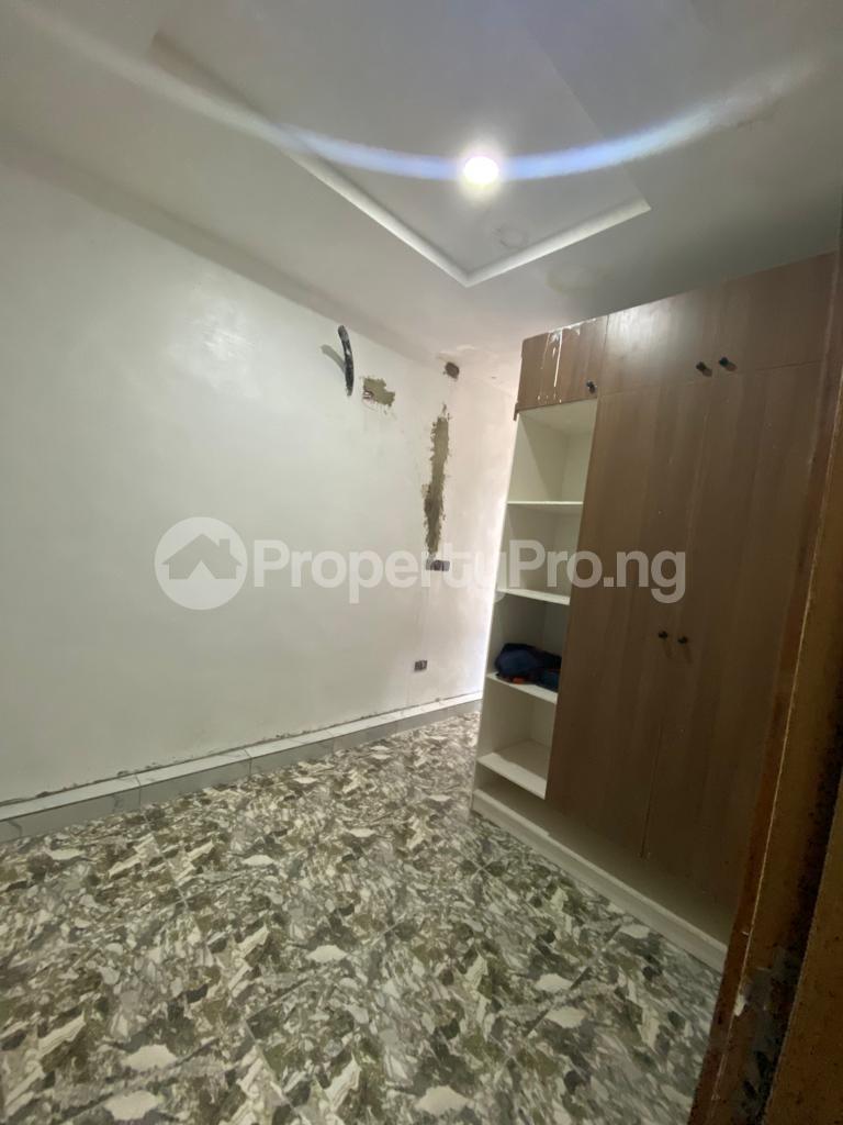 Flat / Apartment in Lekki Phase 2 Lekki Lagos Flat / Apartment for