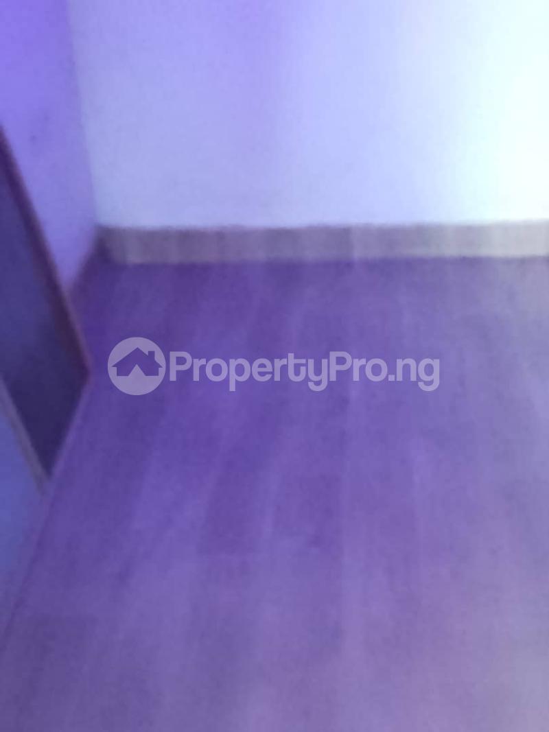 1 bedroom Flat / Apartment for rent Mafoluku Oshodi Lagos