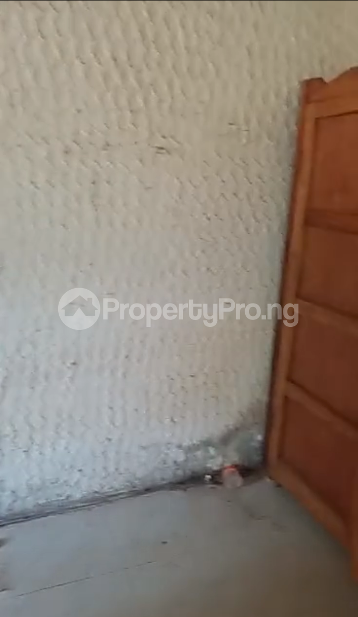 1 bedroom Flat / Apartment for rent Olosan Area Alakia Ibadan Oyo