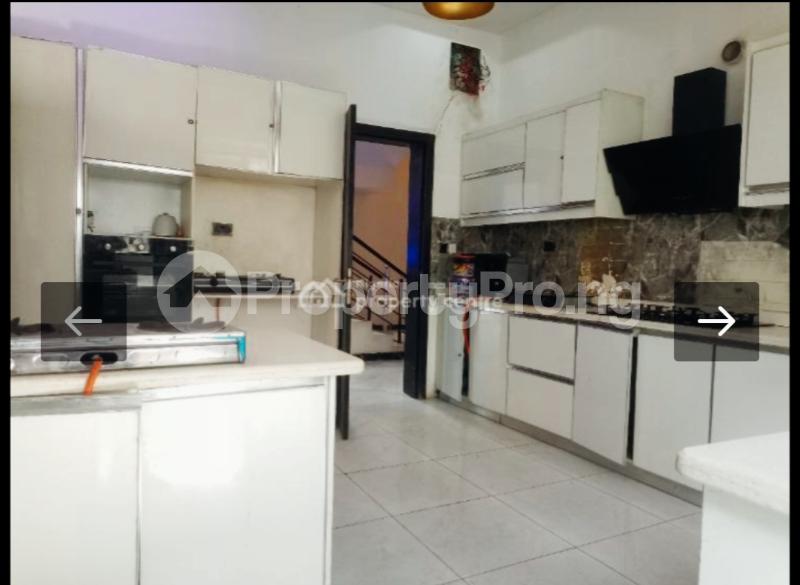 Flat / Apartment for rent Shoprite Road Osapa london Lekki Lagos
