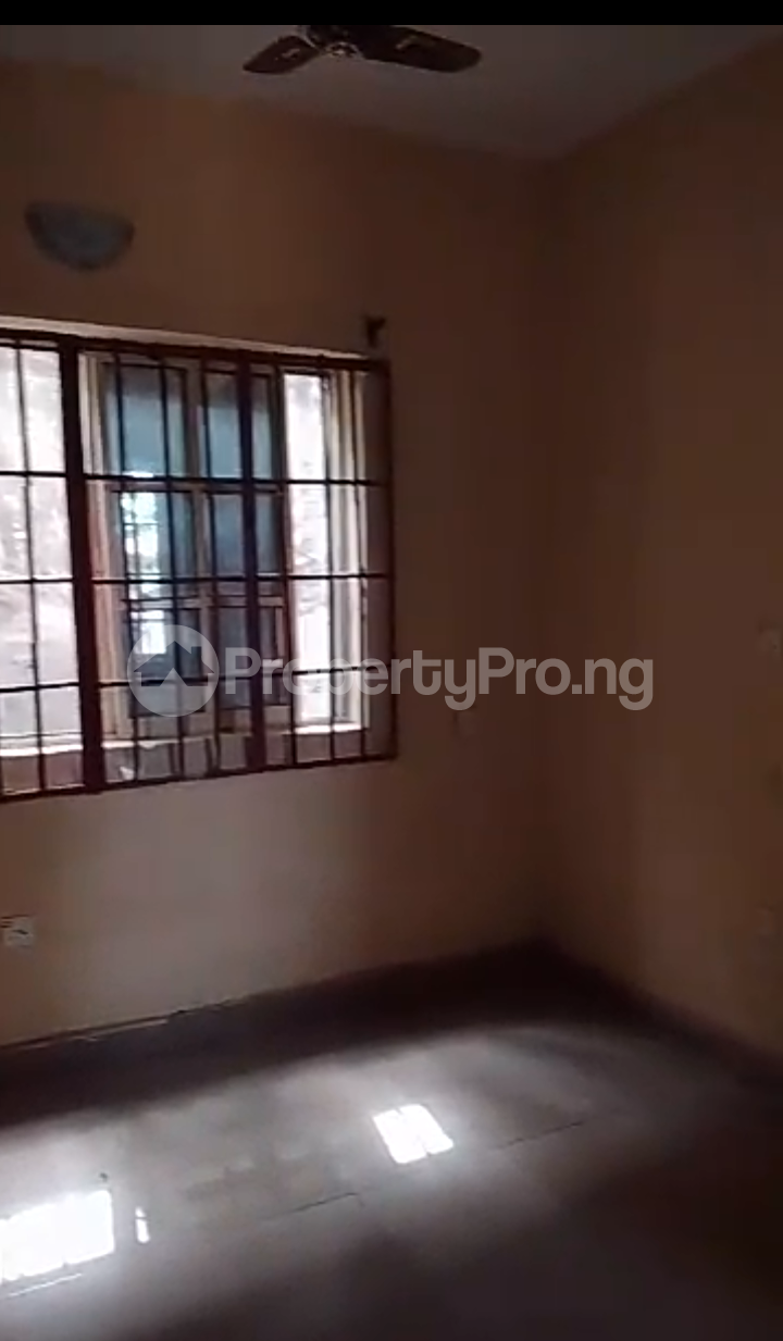 1 bedroom Flat / Apartment for rent Remikoya Area Oluyole Estate Ibadan Oyo