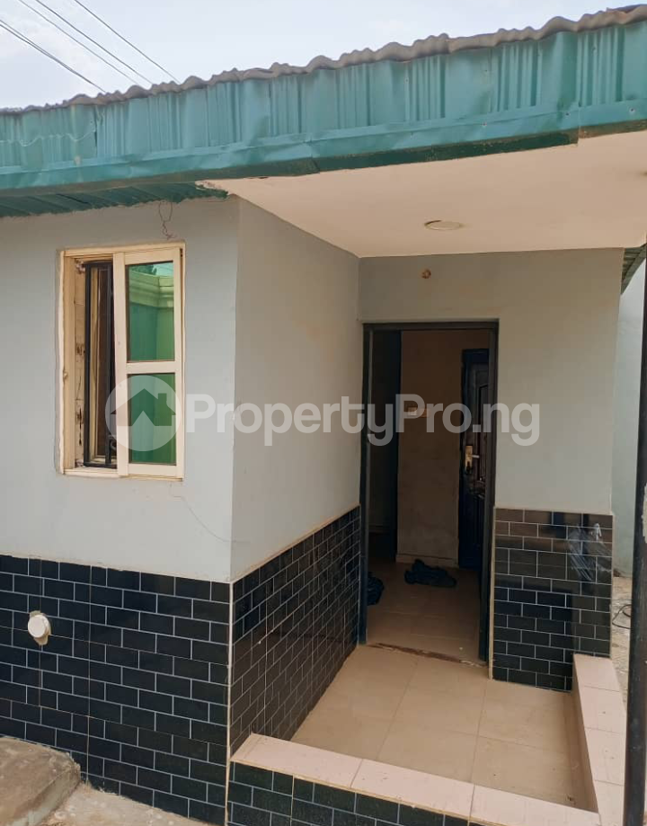 1 bedroom Flat / Apartment for rent Akala Estate Akobo Ibadan Oyo