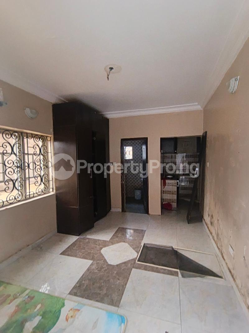 Flat / Apartment for rent Ologolo Lekki Lagos - 0