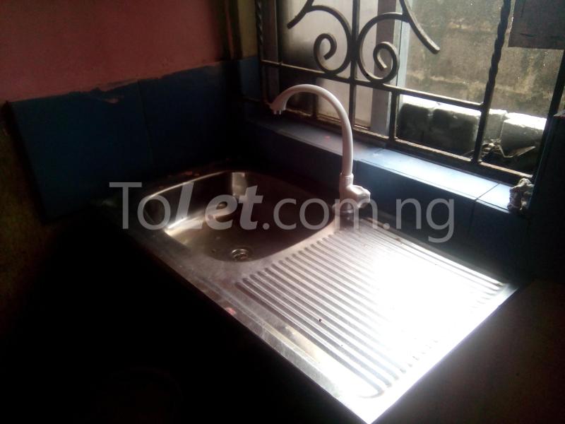 1 bedroom Flat / Apartment for rent Lafiaji Lagos