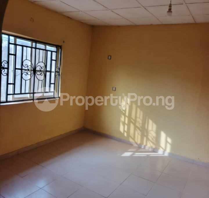 1 bedroom Flat / Apartment for rent Elewuro Area Akobo Ibadan Oyo