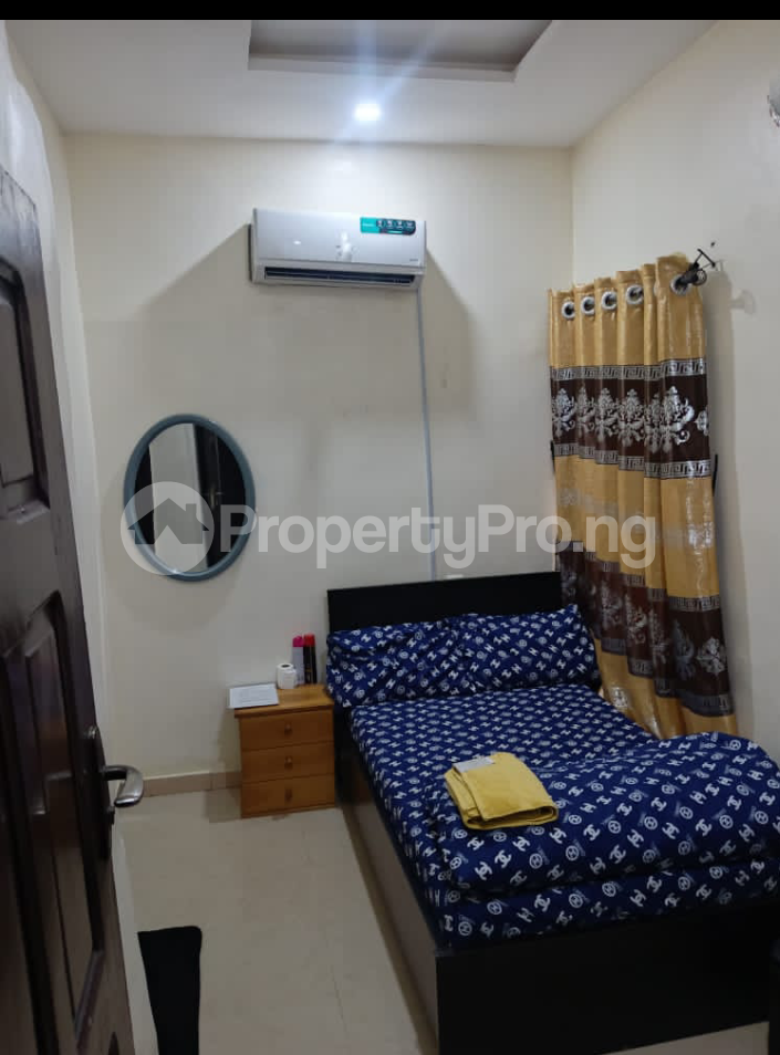 1 bedroom Flat / Apartment for shortlet Aree Avenue Oluyole Estate Ibadan Oyo