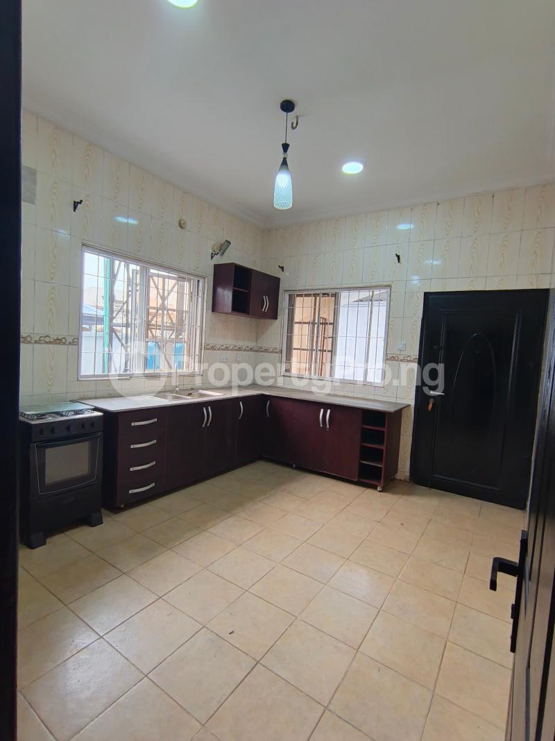 Flat / Apartment for rent Osapa london Lekki Lagos