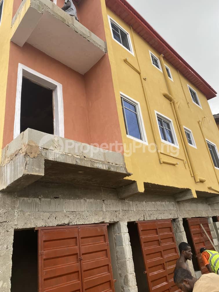 Flat / Apartment for rent Iwaya Yaba Lagos