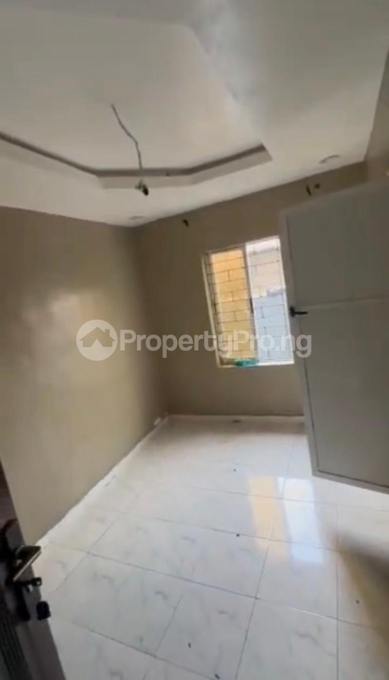 1 bedroom Flat / Apartment for rent Abule-Ijesha Yaba Lagos