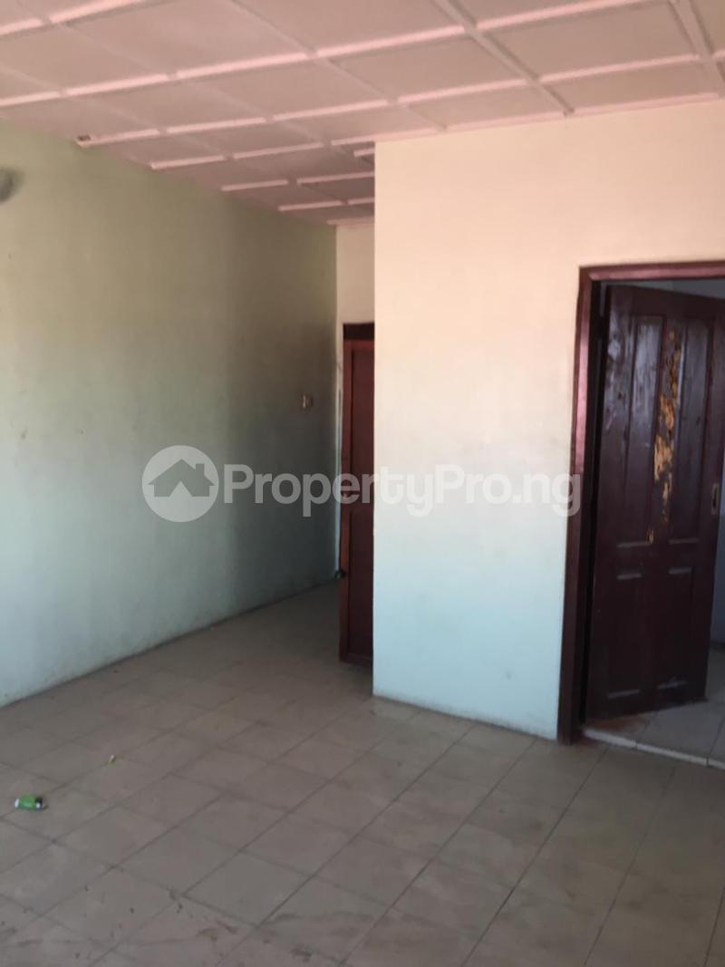1 bedroom Flat / Apartment for rent Omo Oba Shamsidin 23 Thomas estate Ajah Lagos
