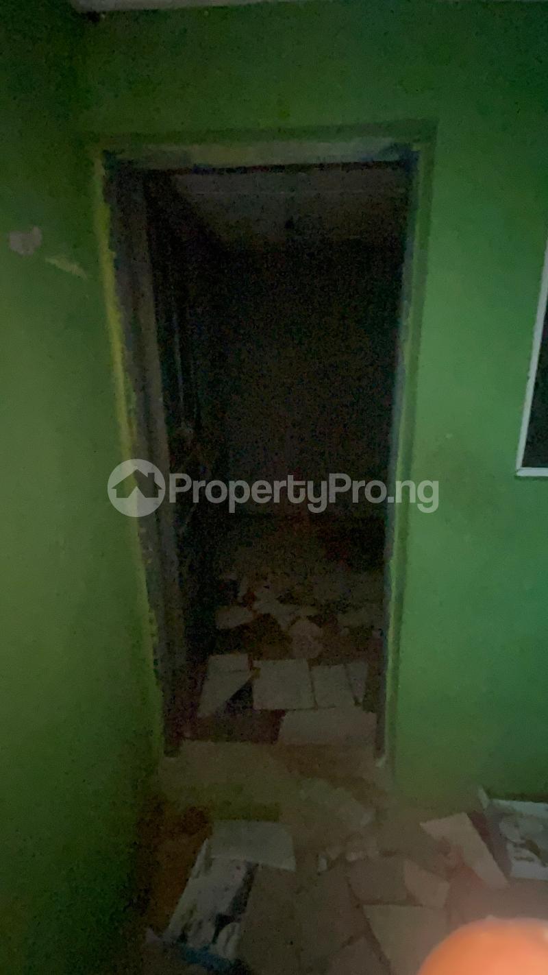 1 bedroom Flat / Apartment for rent Mafoluku Oshodi Lagos