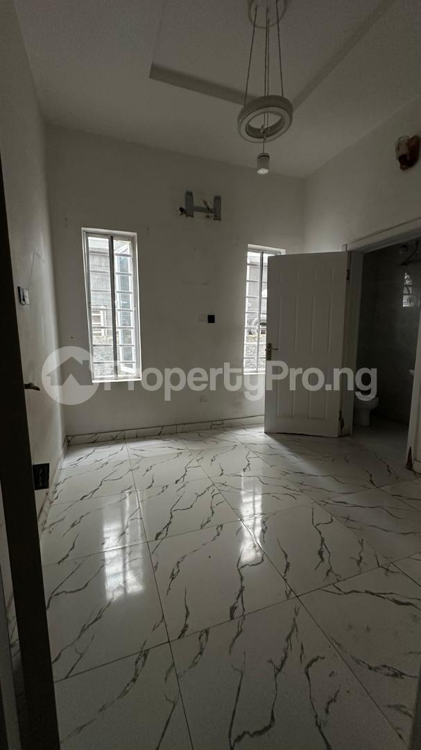 Flat / Apartment for rent chevron Lekki Lagos