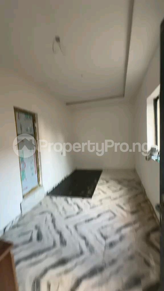 Flat / Apartment for rent Off Pedro Road, Ladilak Shomolu Lagos