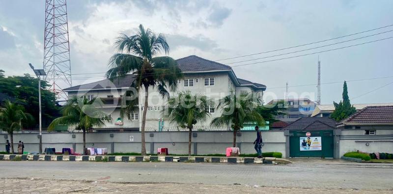 Commercial Property for sale Jakande Lekki Lagos
