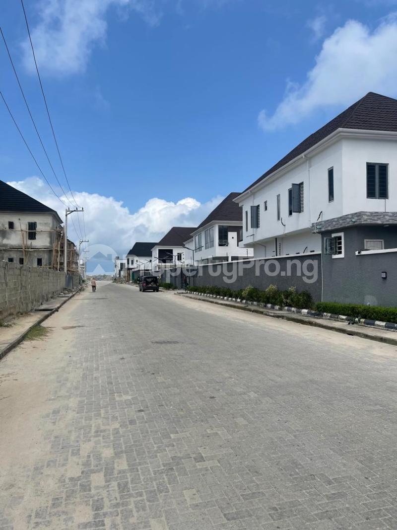 4 bedroom House for rent Dpkay Estate orchid Lekki Lagos
