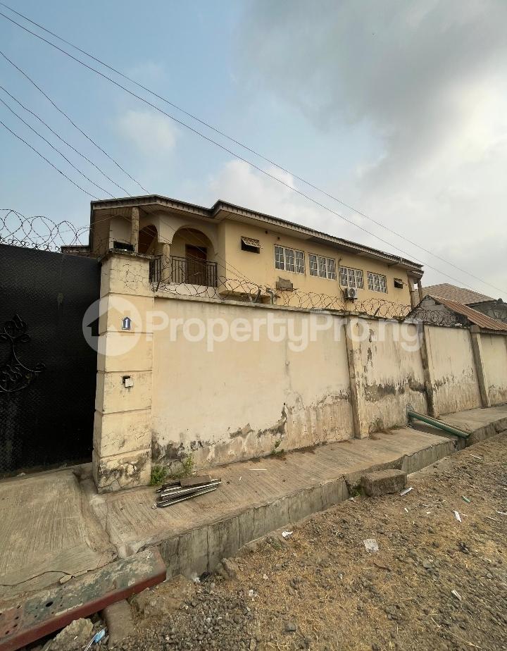 5 bedroom House for sale Oke'badan Omolayo, Akobo Ibadan Oyo