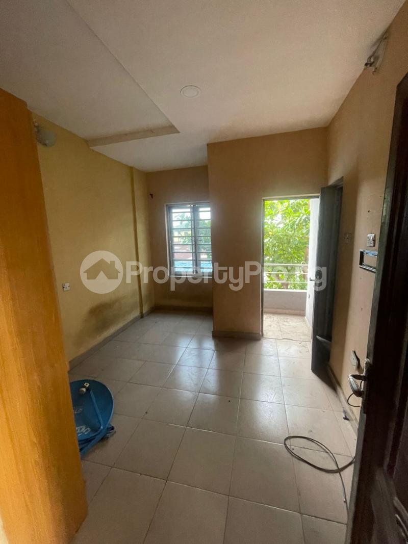 Flat / Apartment in Akoka Yaba Lagos Flat / Apartment for rent in yaba Flat / Apartment in