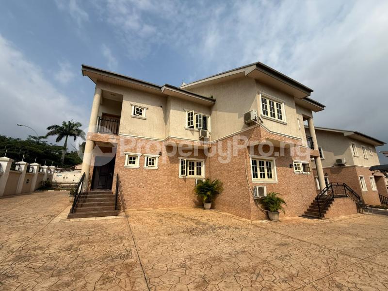 4 bedroom House for rent Wuse2 District Abuja (video Of The Shop Is Attached) Wuse 2 Abuja - 0