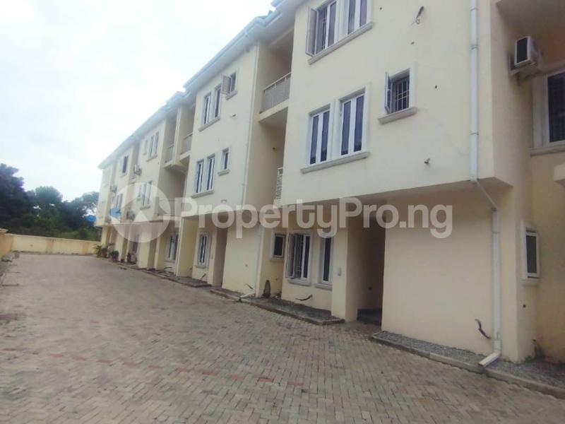 7 bedroom House for rent After Coza Church, Guzape Abuja