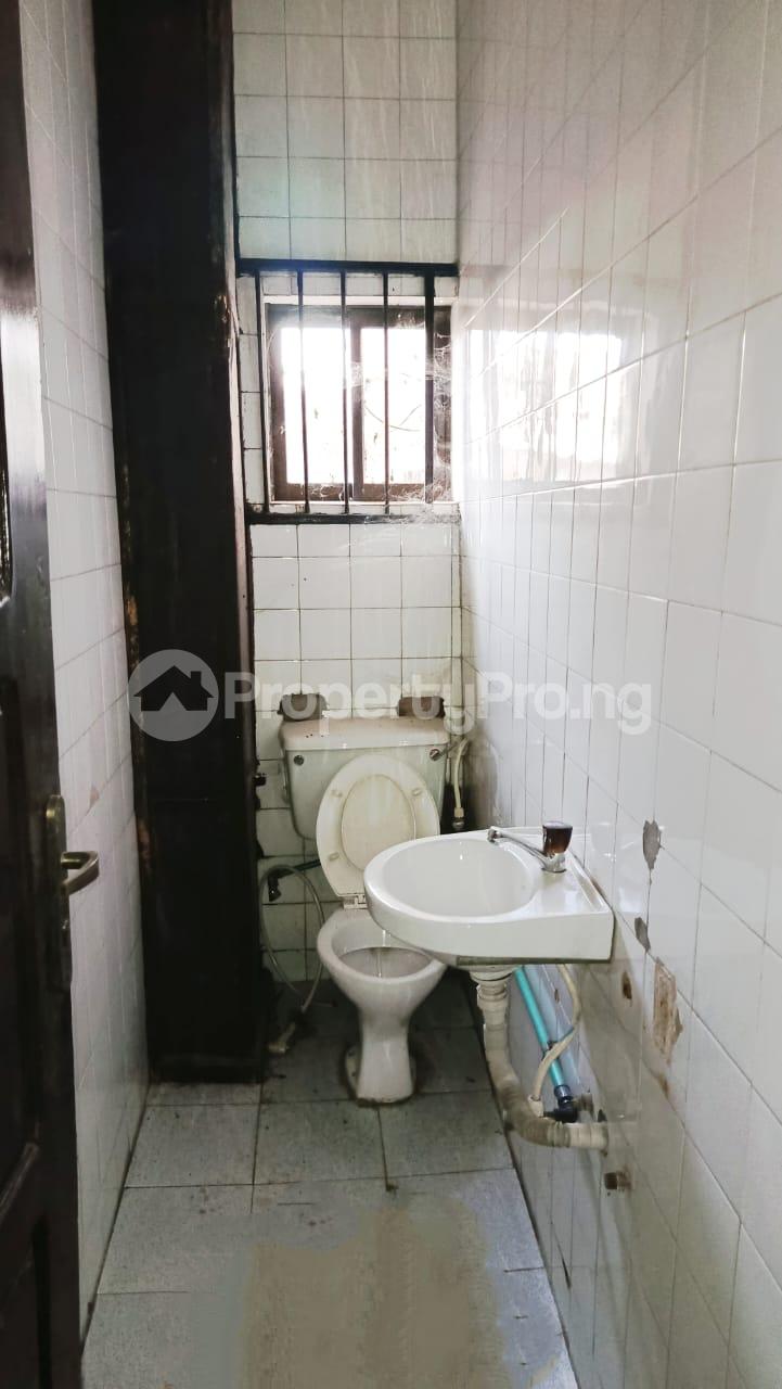 Flat / Apartment for rent Ogunlana Drive Ikosi-Ketu Kosofe/Ikosi Lagos