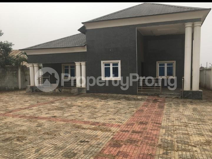 6 bedroom House for sale Wire & Cable Apata Ibadan Oyo