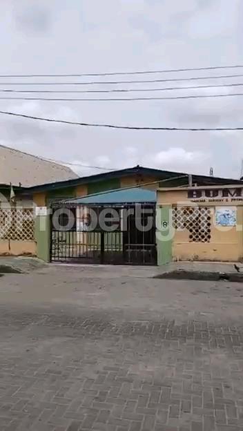 House for sale Bankole Street,pedro Road Shomolu Lagos