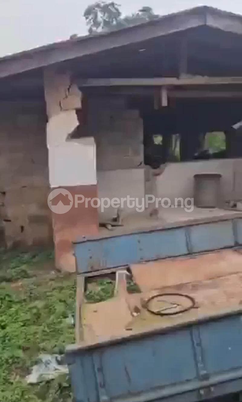 Commercial Property for rent New Garage Akala Express Ibadan Oyo