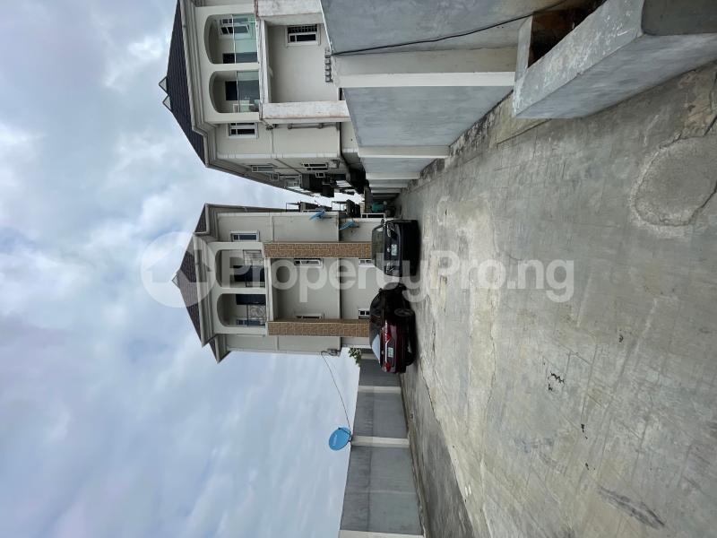 2 bedroom House for rent Off Mobil Road Ilaje Ajah Lagos