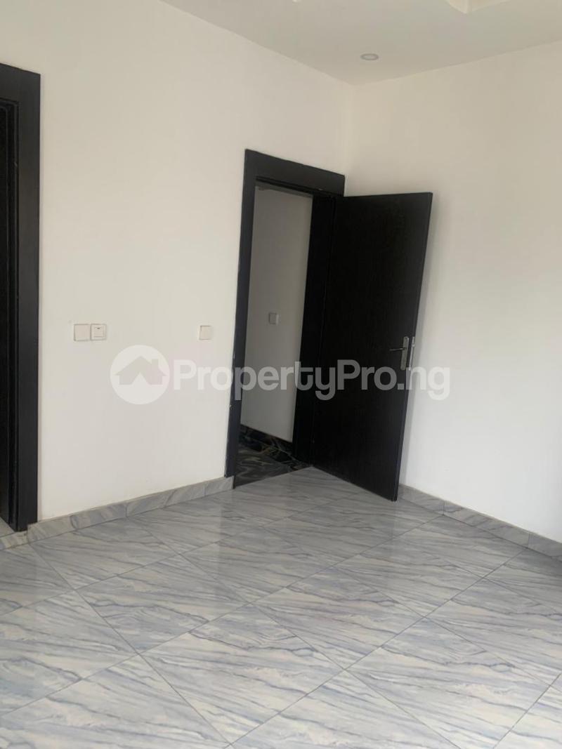 2 bedroom House for rent Mobil Road Ilaje Ajah Lagos