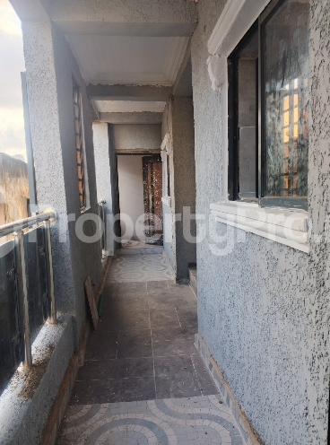2 bedroom Flat / Apartment for rent Alagomeji, Yaba Yaba Lagos