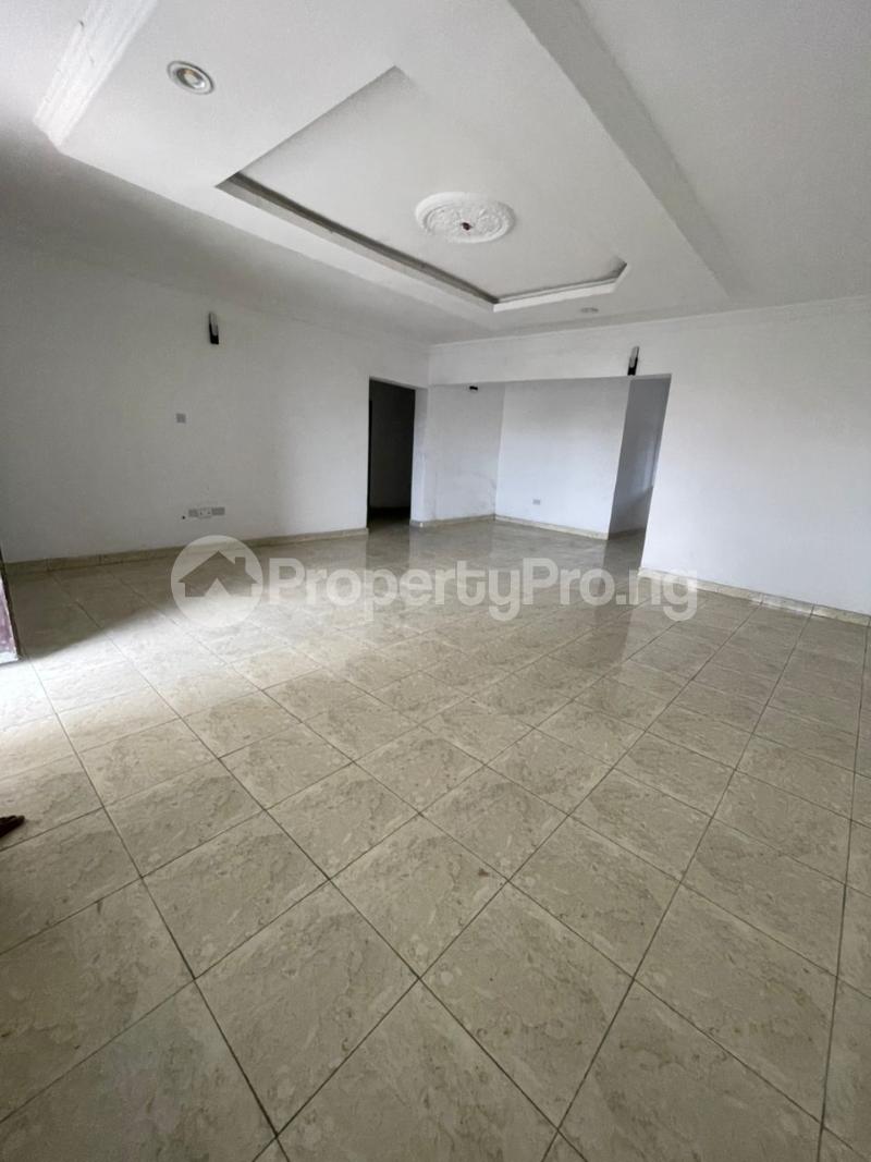 3 bedroom House for rent Off Mobil Road Ilaje Ajah Lagos